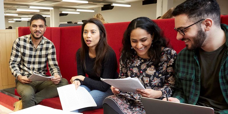Link to Leeds: Speak to current students about life in Leeds