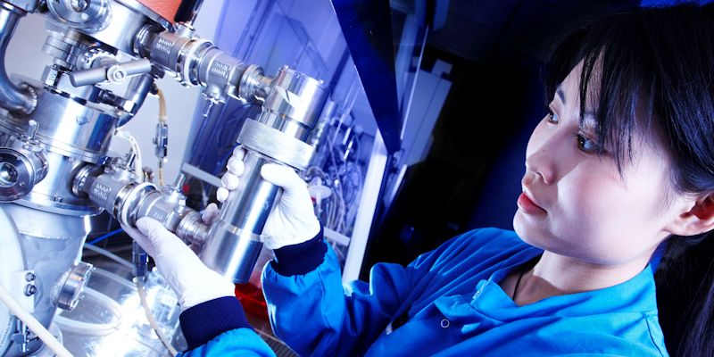 Leeds to establish the National MedTech Skills Academy