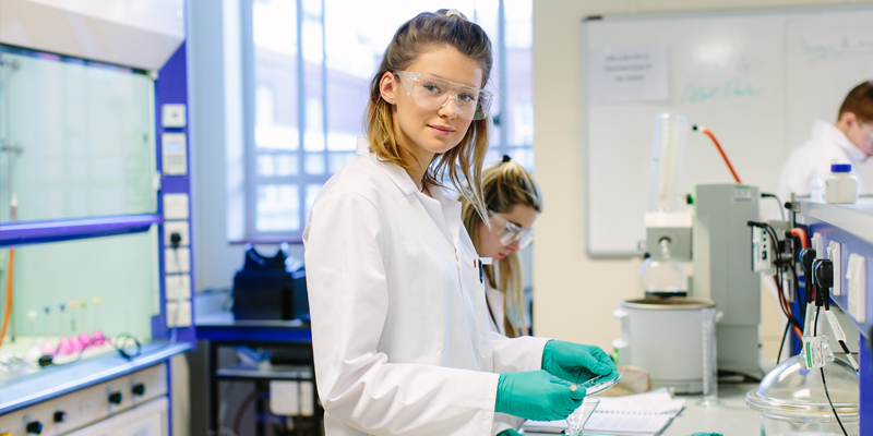 Student in Priestley lab