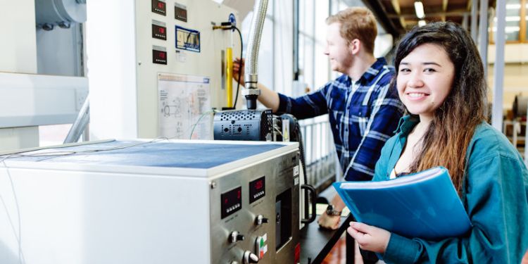 Female student working in the thermofluids mezzanine