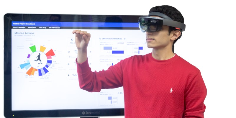 ziad using an VR headset