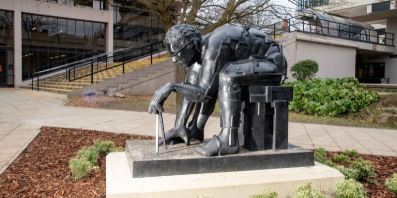 Paolozzi sculpture arrives at University