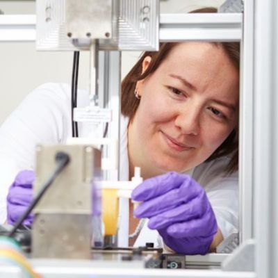 Image of a female researcher working in the mechanical engineering lab at the University of Leeds