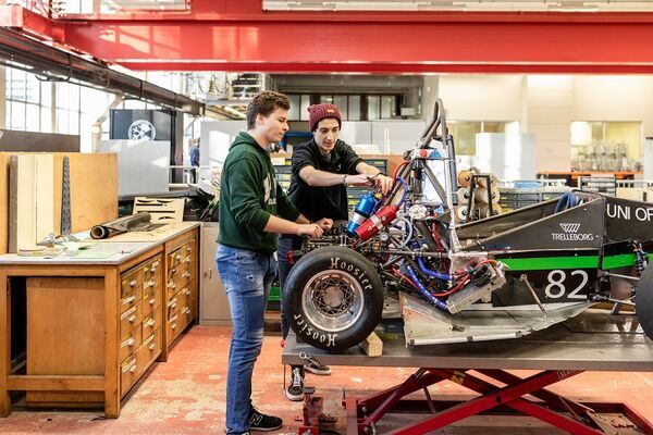 Students building Formula Car at the University of Leeds