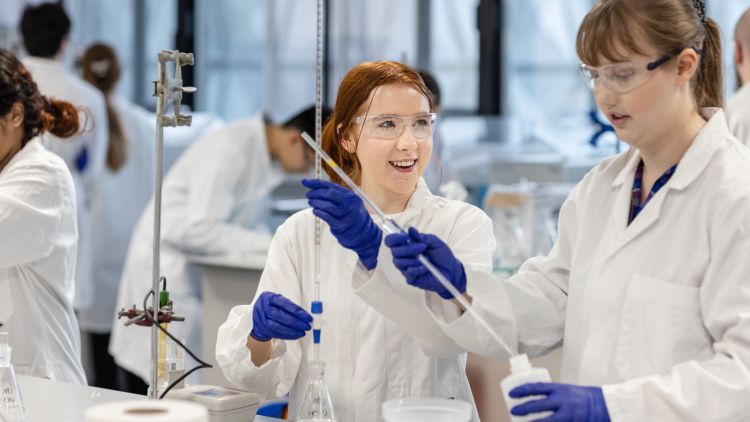 Food Science students doing an experiment in the lab