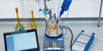 Laboratory equipment set up with DeepMatter technology